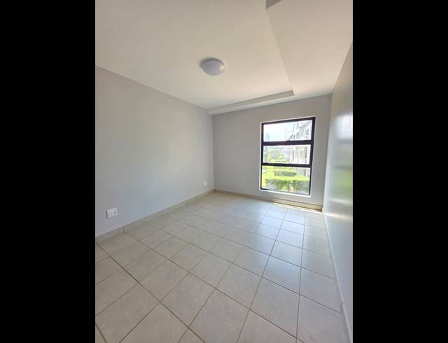 2 BEDROOM APARTMENT TO LET IN HILLCREST CENTRAL